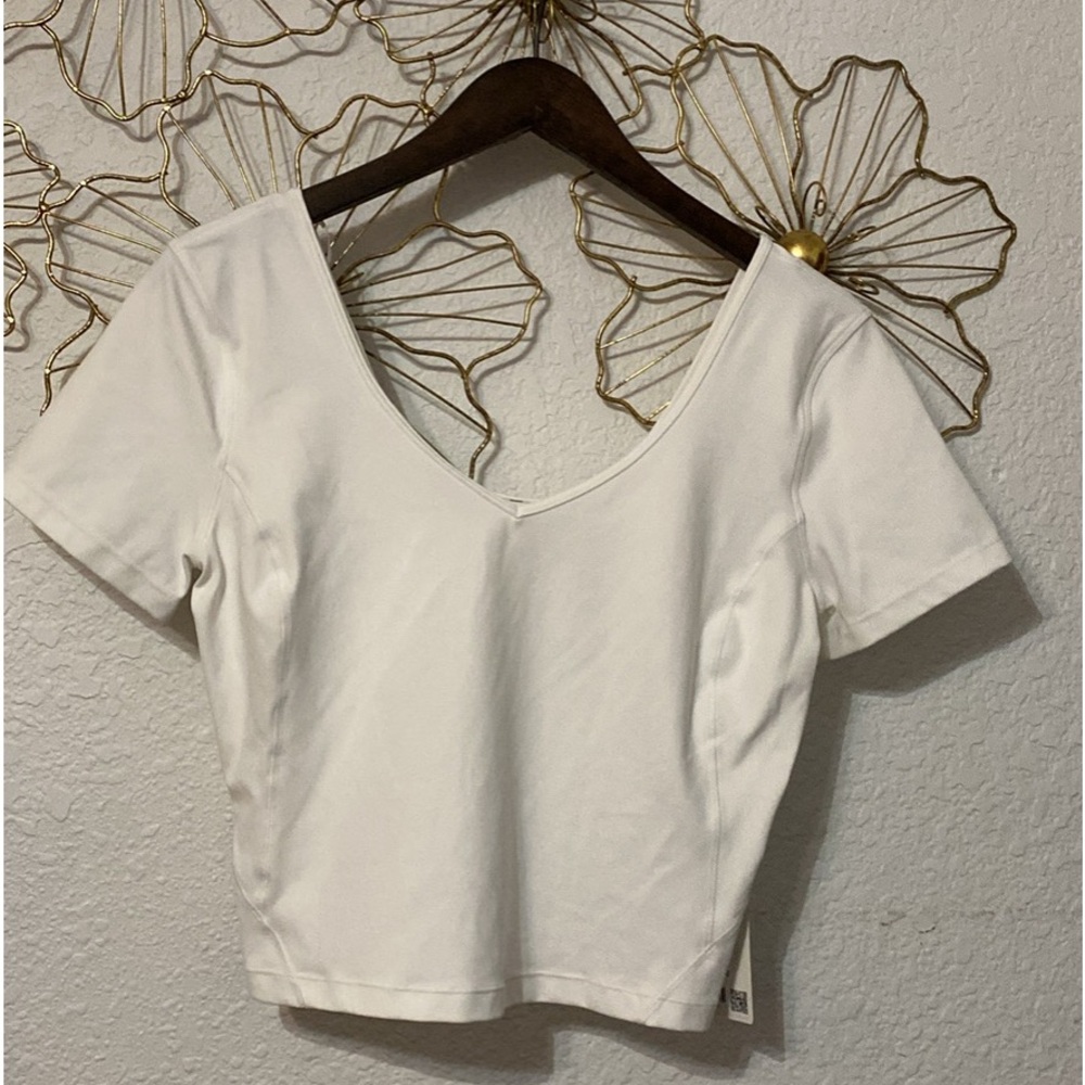 Nwt lululemon align tee size 8